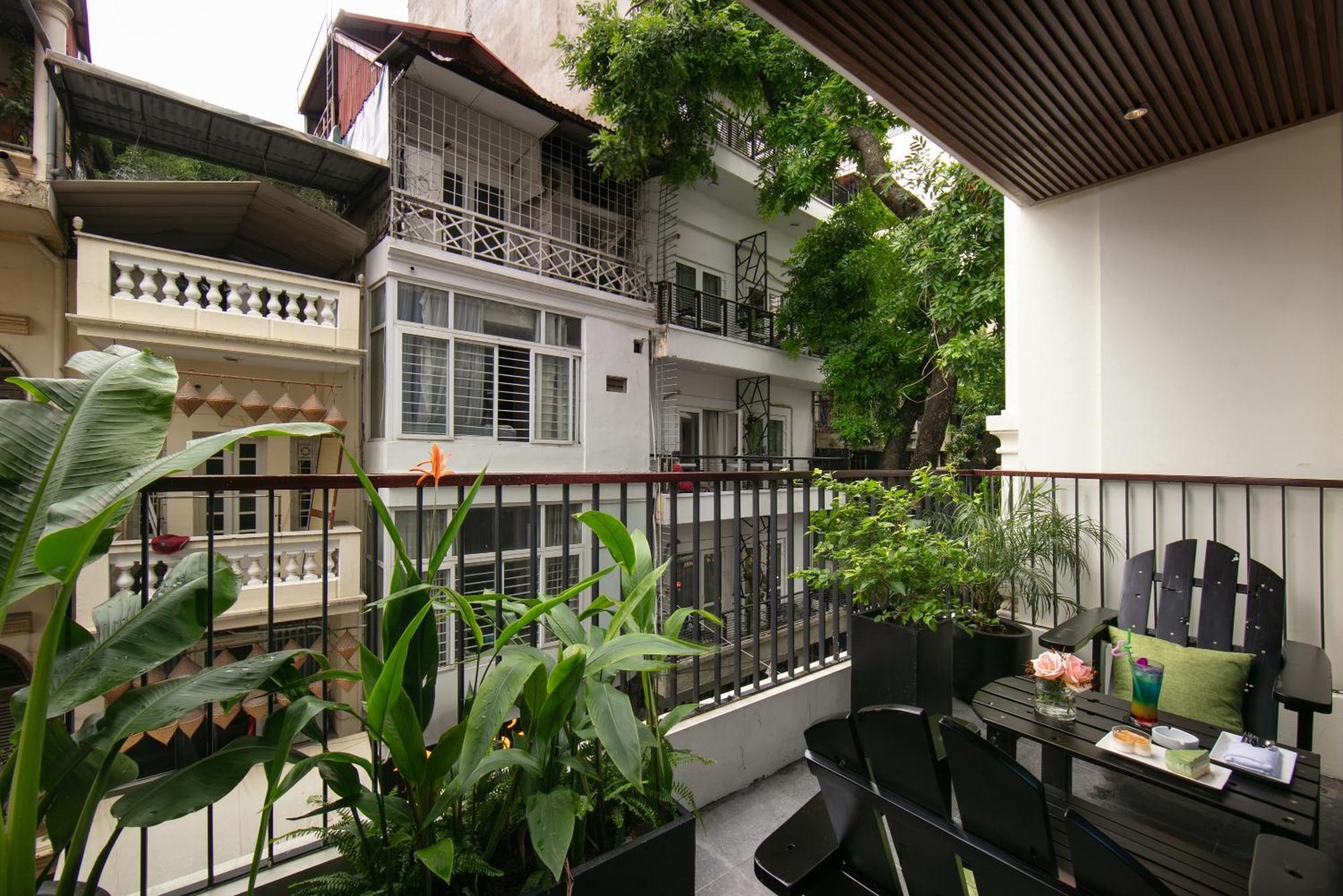 האנוי Le Premier Hotel & Rooftop Bar מראה חיצוני תמונה
