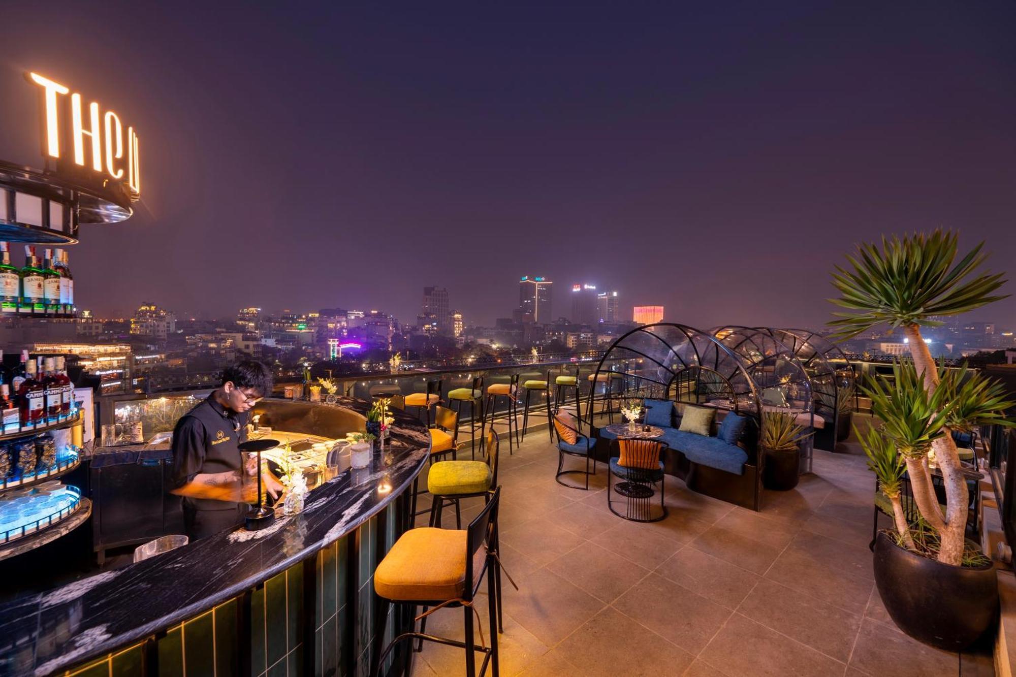 האנוי Le Premier Hotel & Rooftop Bar מראה חיצוני תמונה